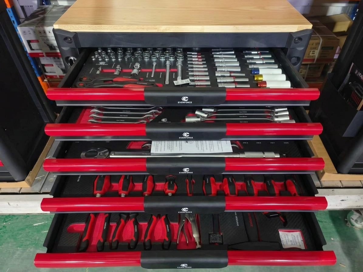 Servante d'atelier 7 tiroirs - L77*D48*H99cm -226 outils CRV - Certification GS TÜV SÜD - Plateau bois