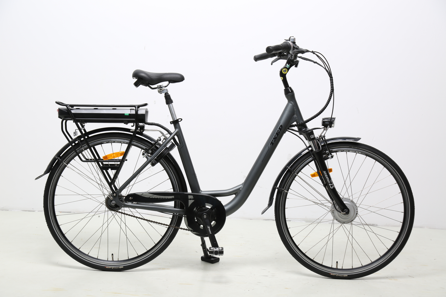 Vélo électrique femme E-times City 8600HT-R cadre bas